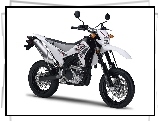 Yamaha WR 250X, Opony, Drogowe