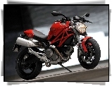 Stopka, Ducati Monster 696