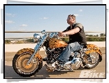 Airbrush, Harley Davidson Fat Boy