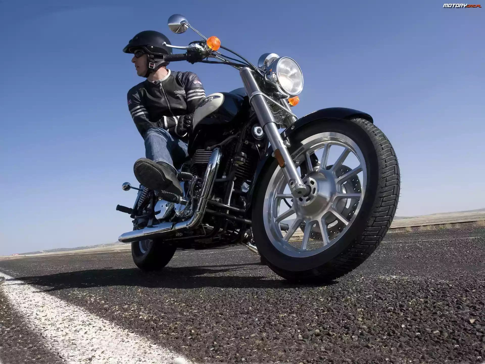 Motocyklista, Triumph America