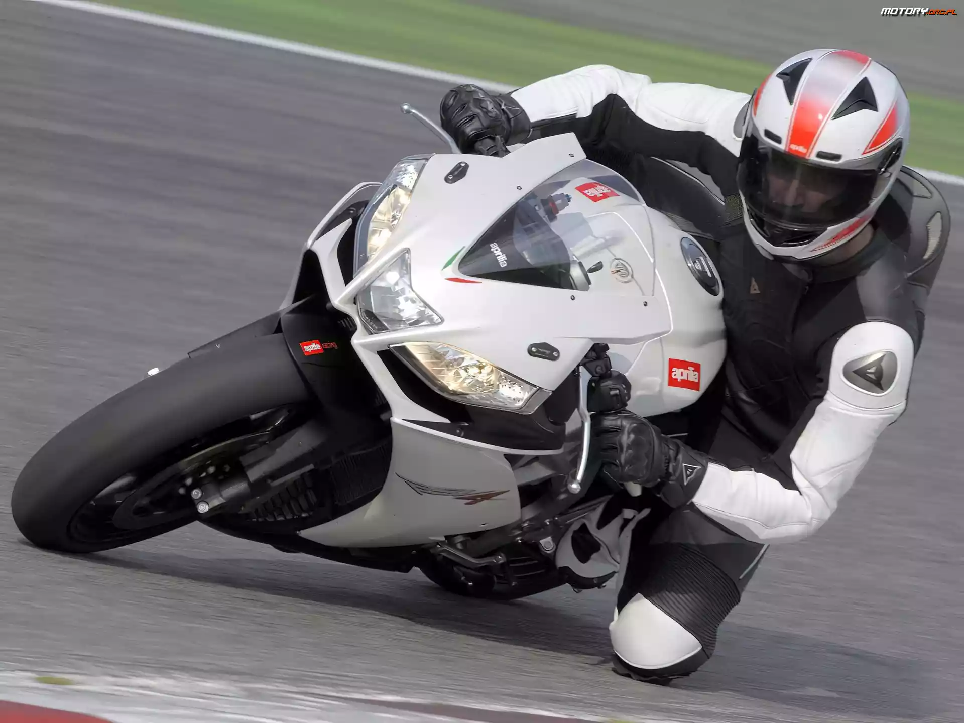 Tor, Aprilia RSV4, Kolano