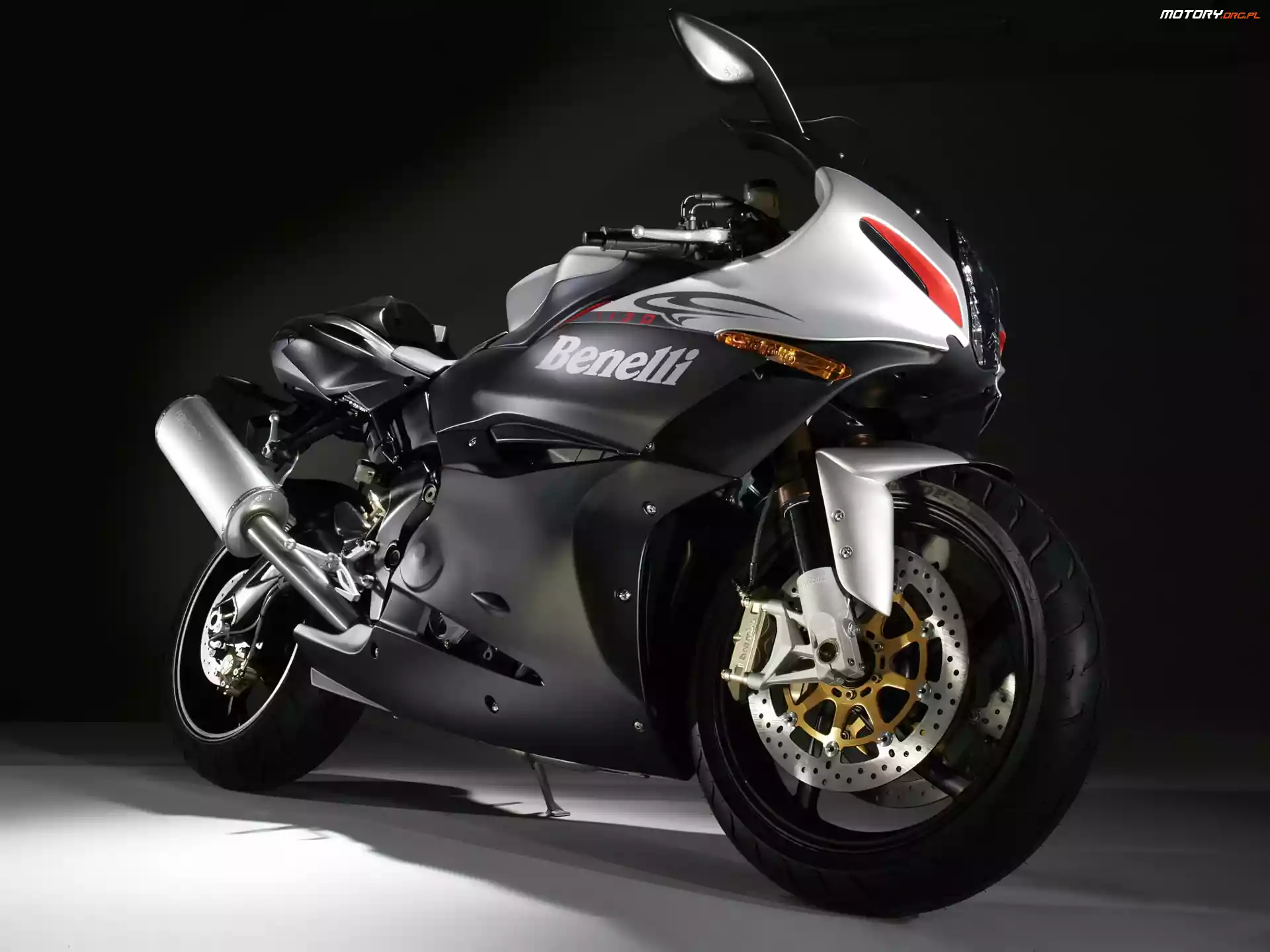 Przednia, Benelli Tornado TRE 1130, Tarcza