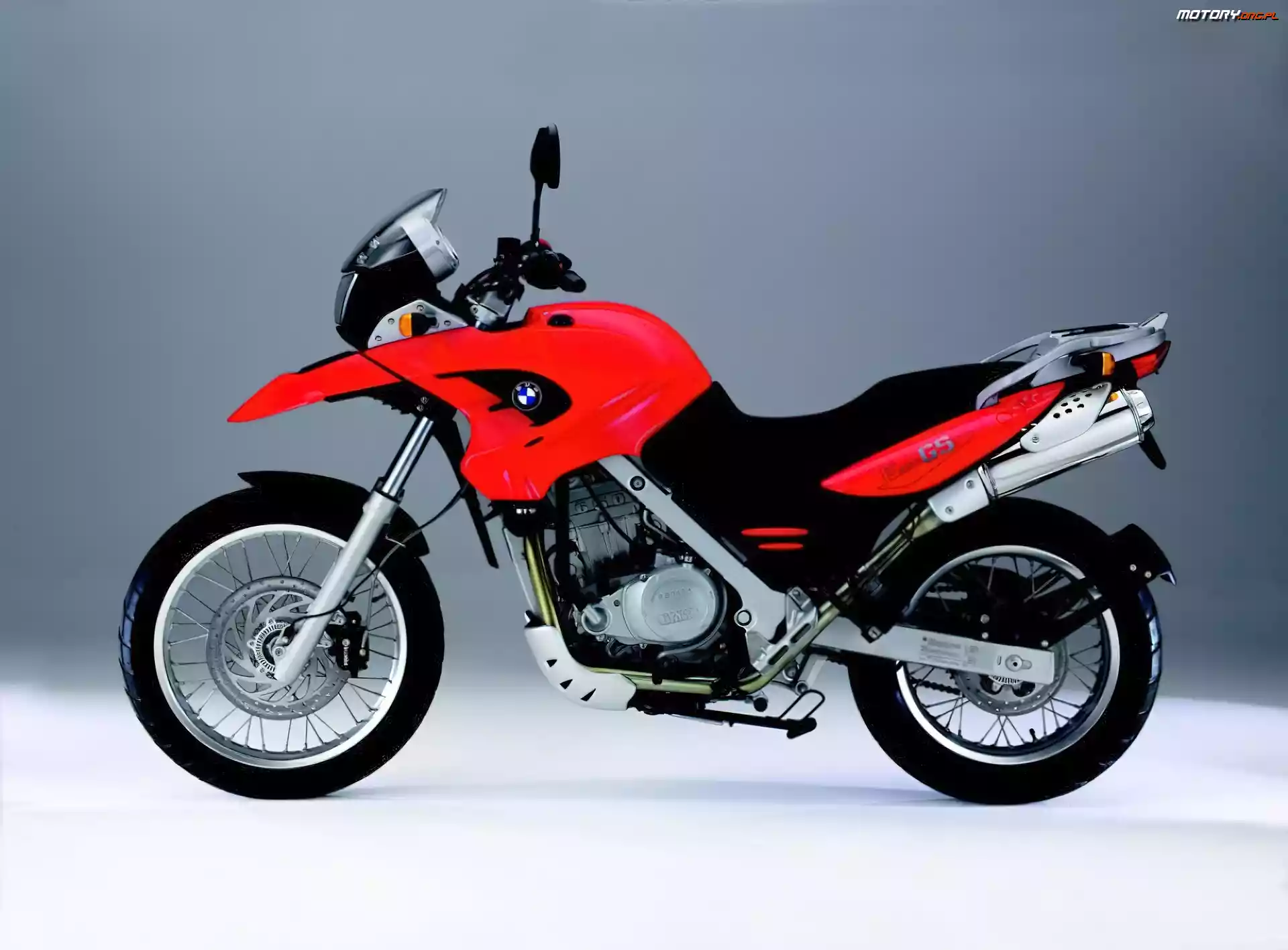 BMW G450X, czerwone