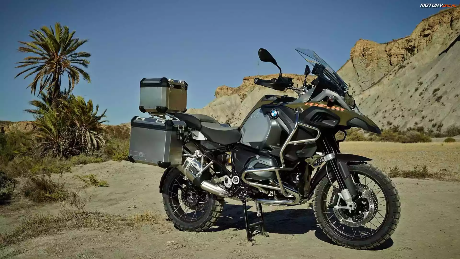 BMW R1200GS, Palmy, Motocykl, Kufry