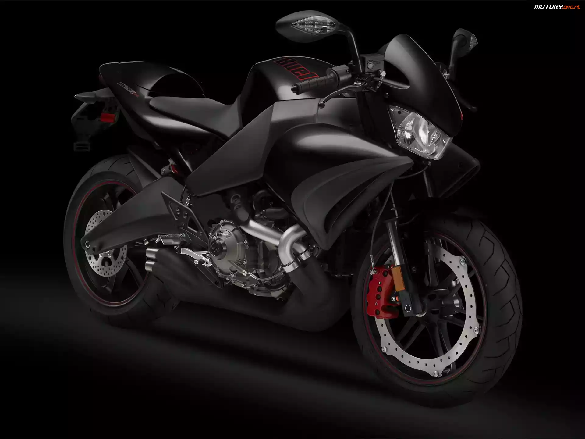 Buell 1125CR, Masywne, Powietrza, Wloty