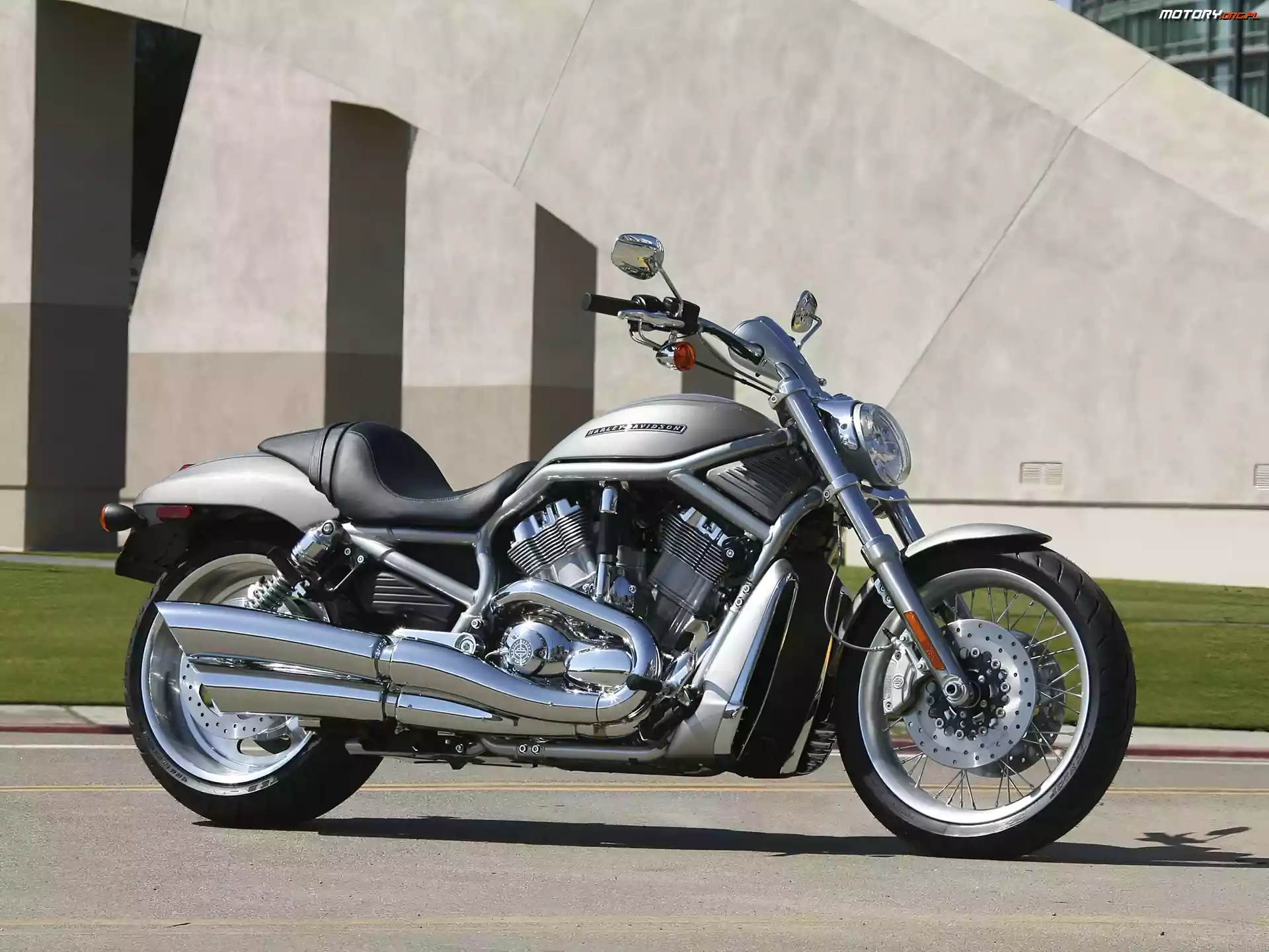 Harley Davidson V-Rod, Chromowane, Silnika, Elementy