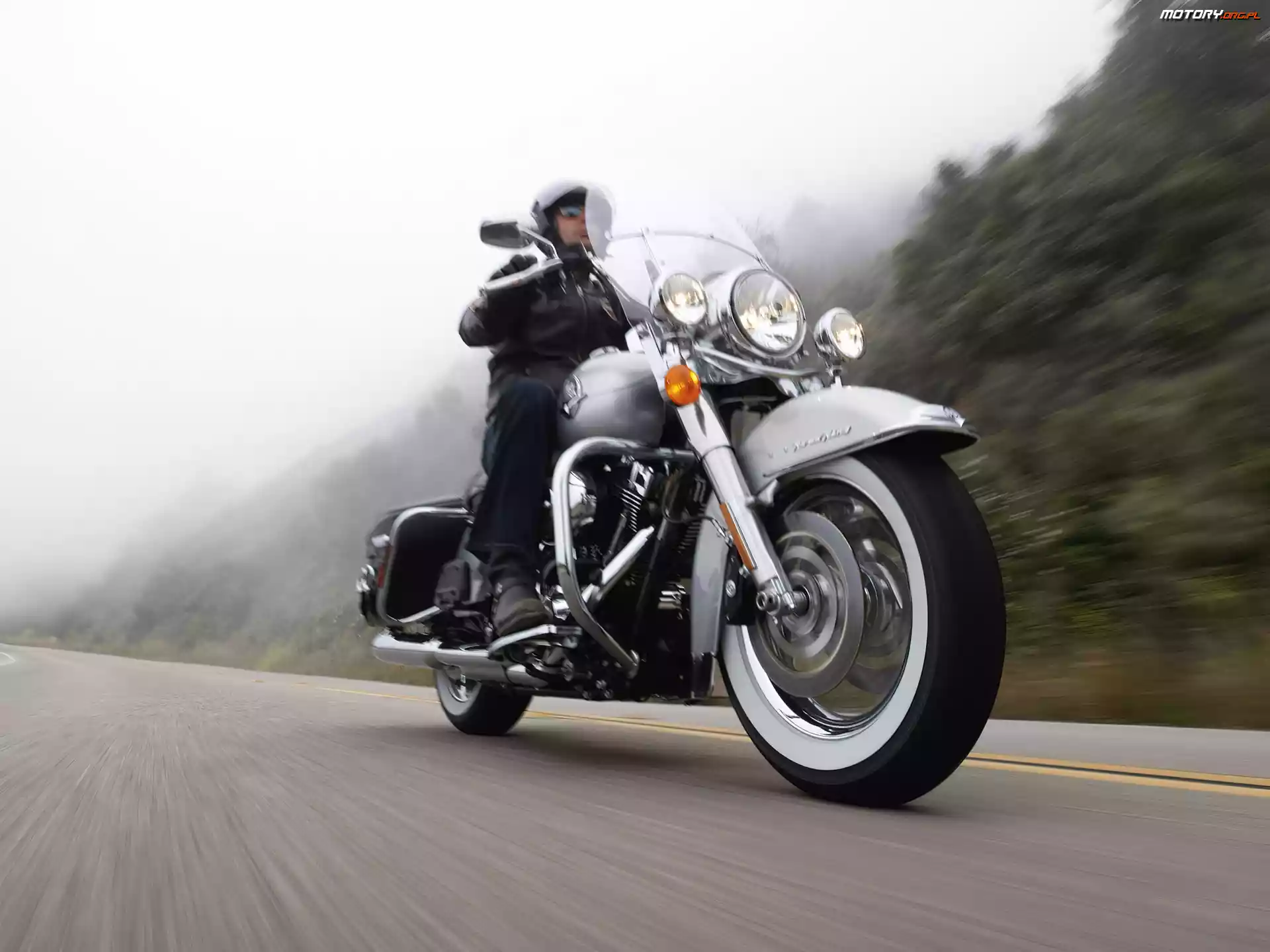 Test, Harley Davidson Road King Classic, Droga