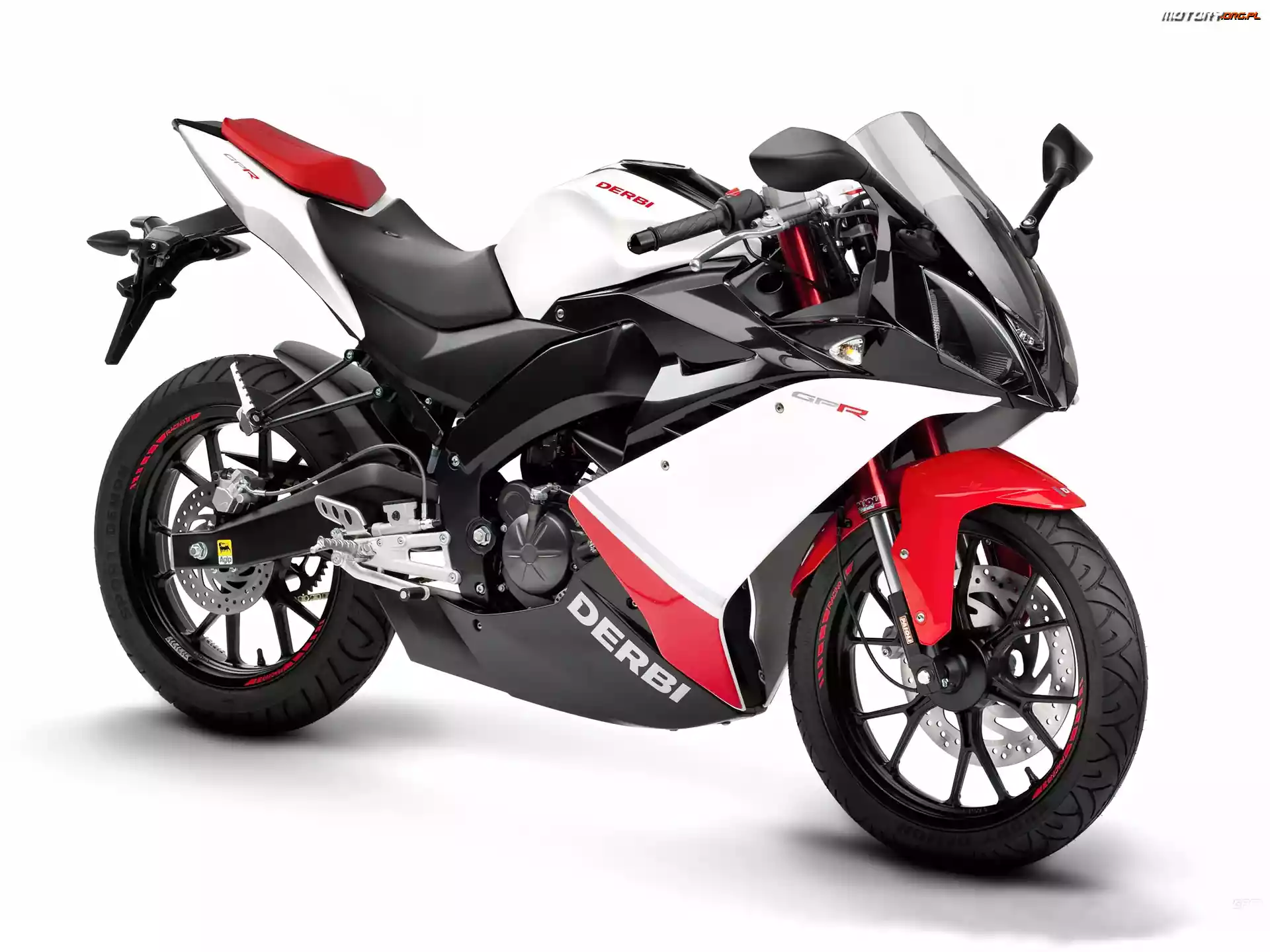 Owiewki, Derbi GPR 125