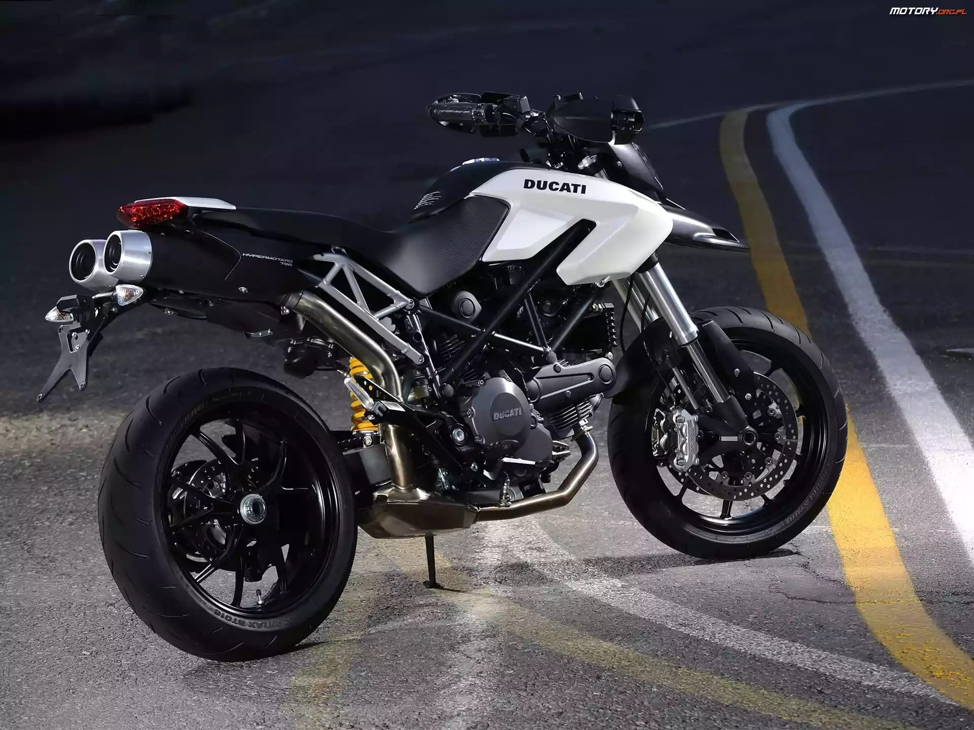 Alufelgi, Ducati Hypermotard 1100, Czarne