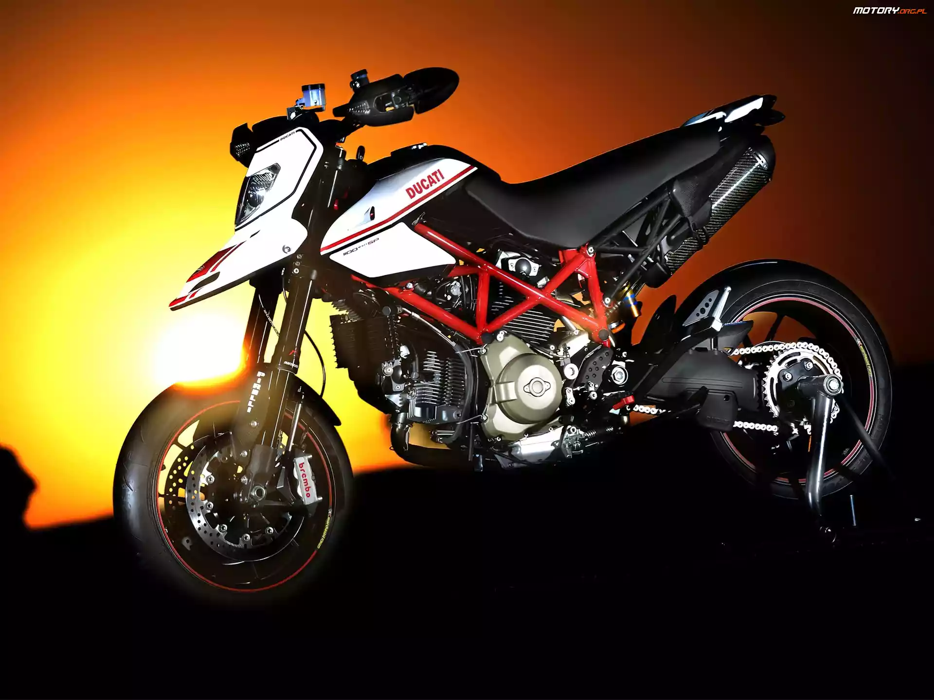 Brembo, Ducati Hypermotard 1100, Zaciski