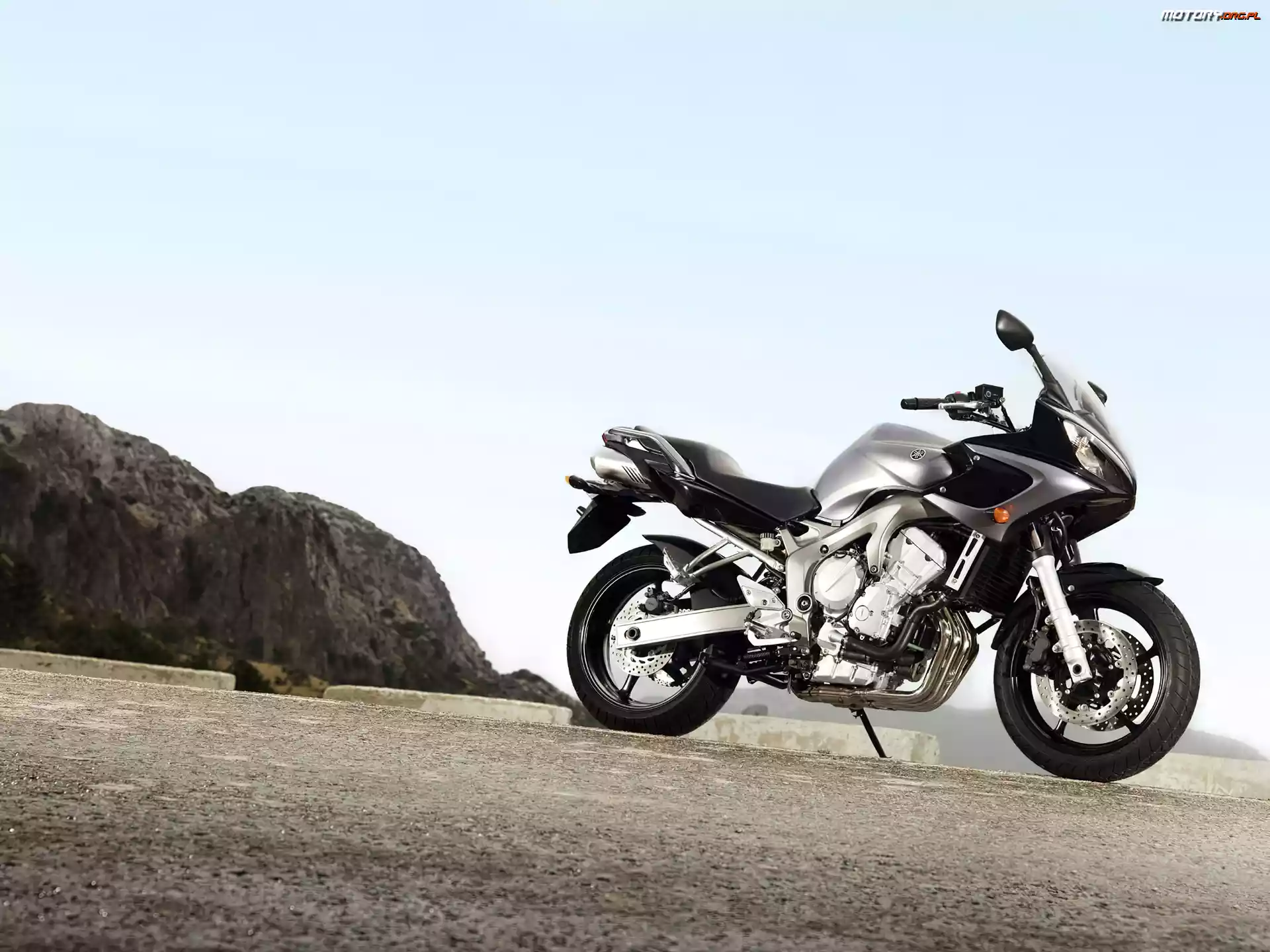 Yamaha FZ6S Fazer