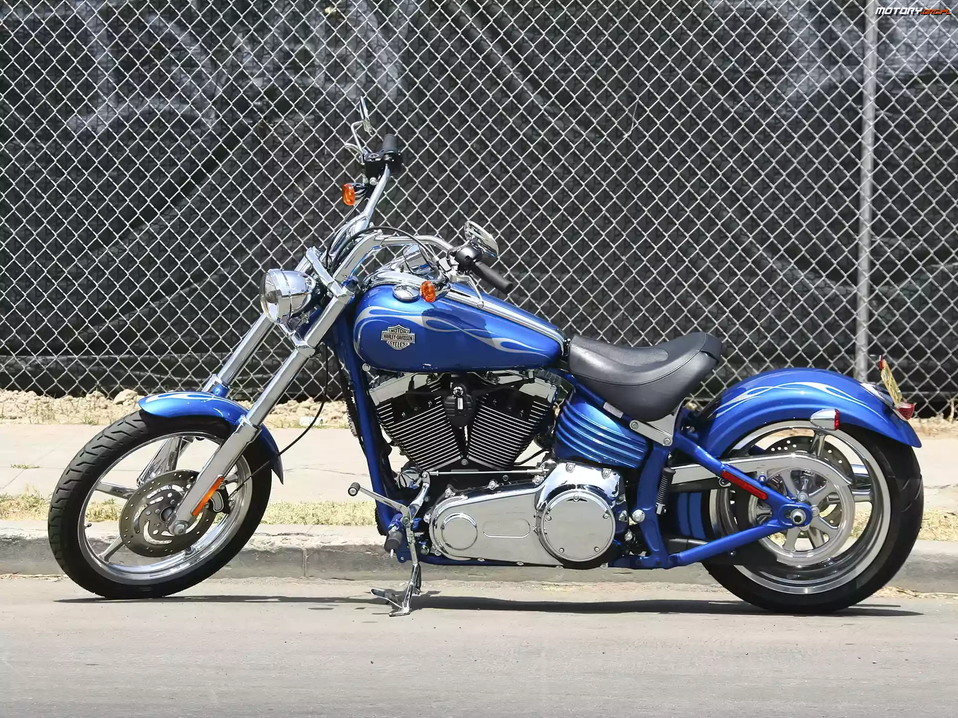 Chromy, Harley Davidson Softail Rocker C