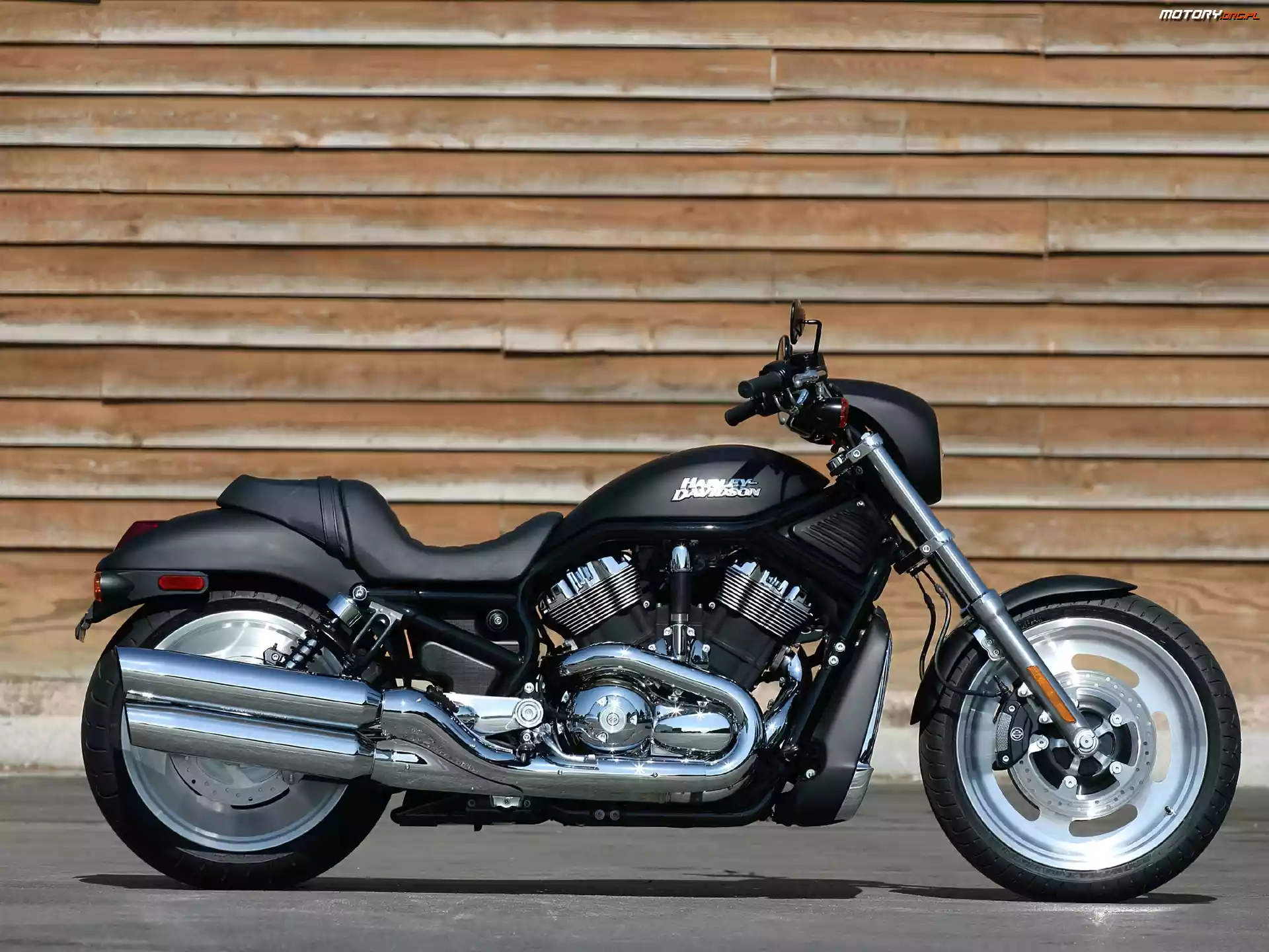 Chromy, Harley-Davidson VRSC Night Rod