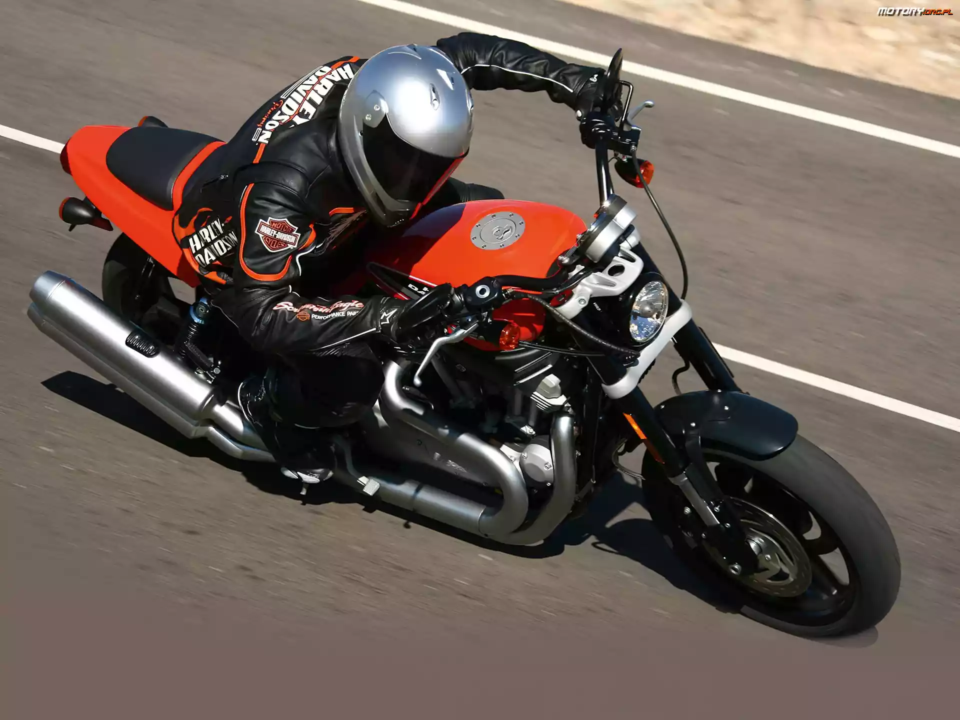 Wyścigowy, Harley-Davidson XR1200, Tor