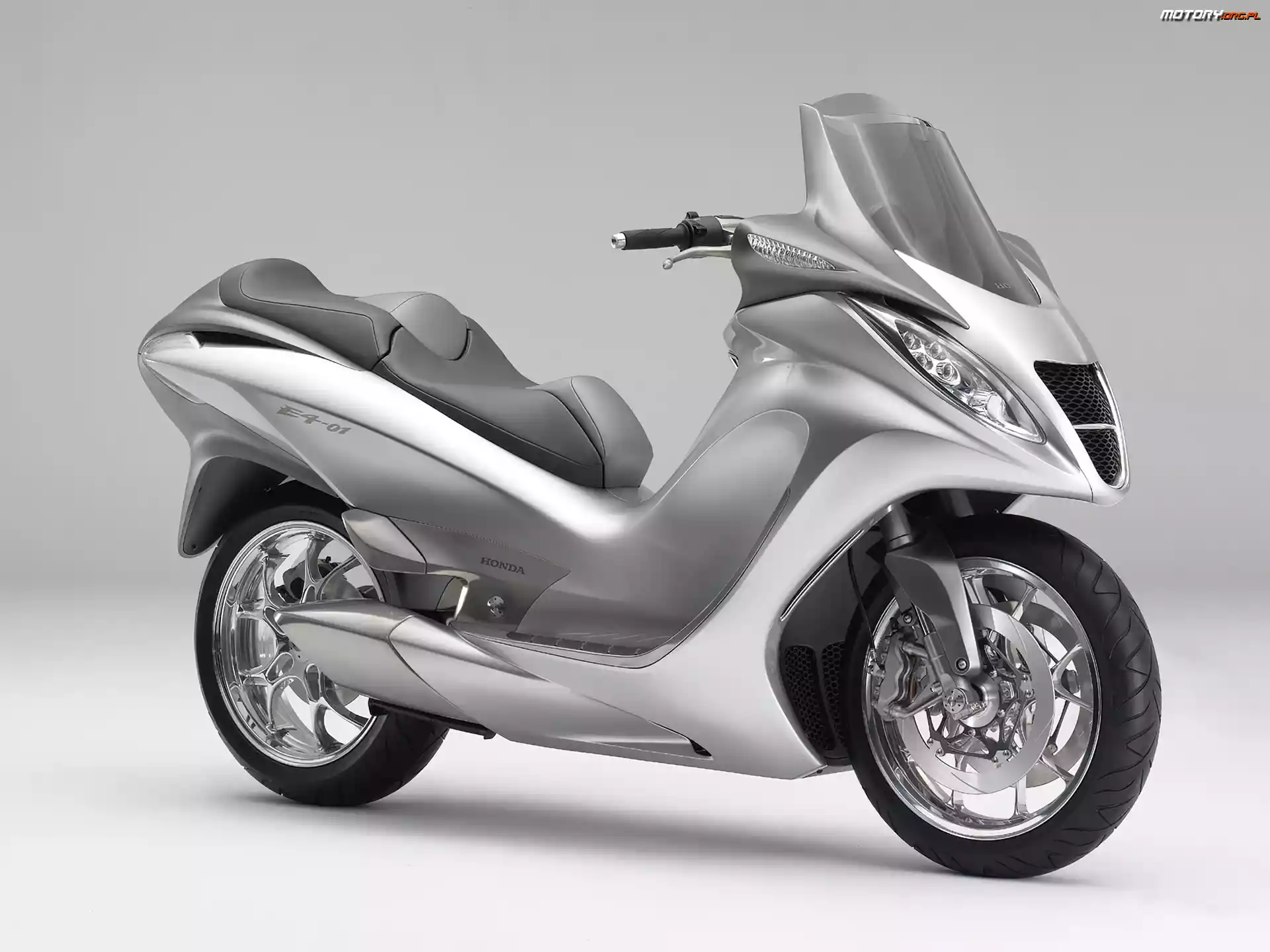 Skutera, Honda E4-01, Prototyp