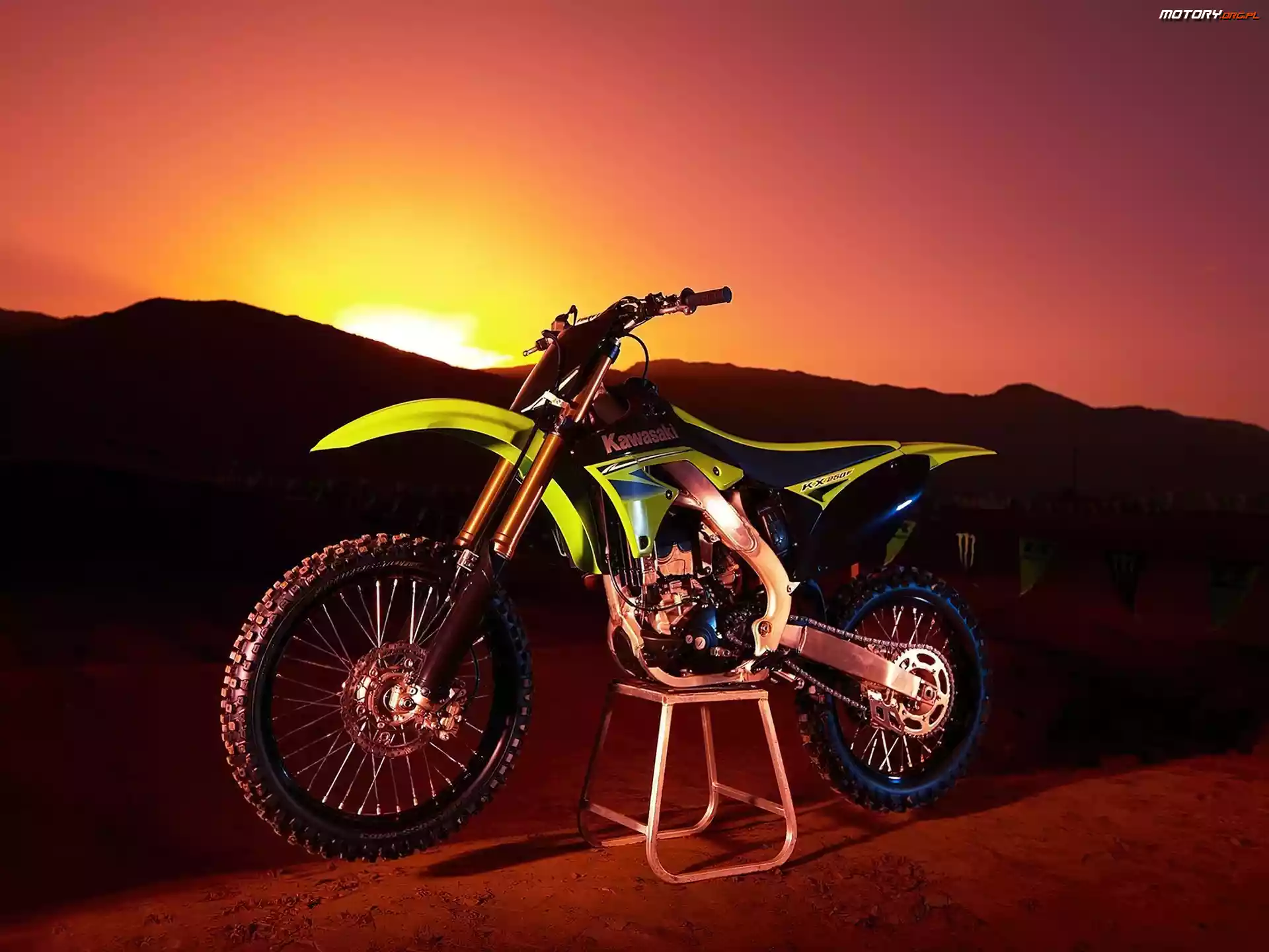Rama, Kawasaki KX250F, Polerowana