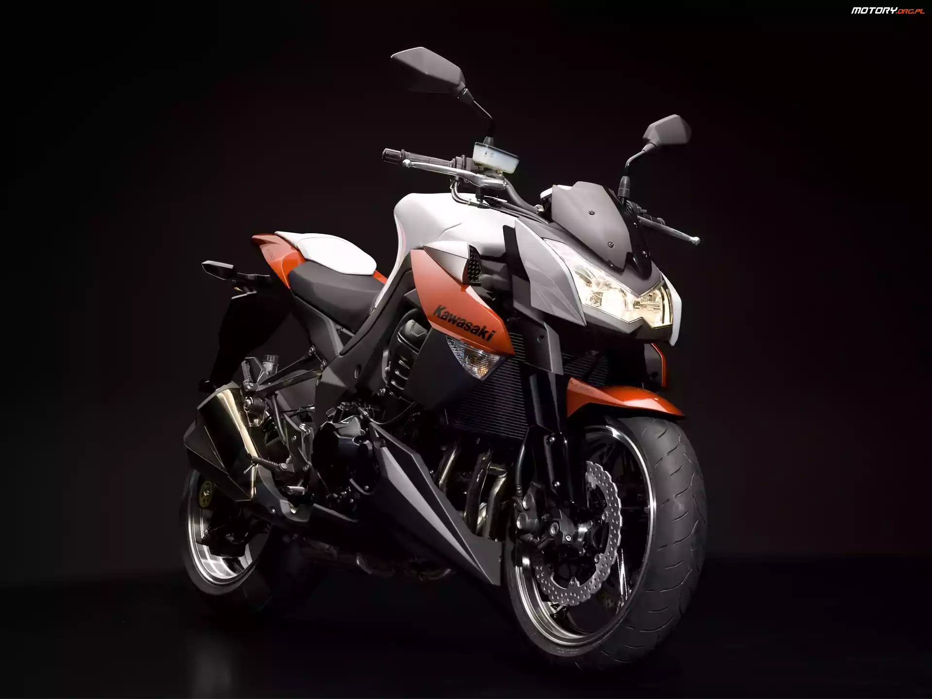 Wyrównawczy, Kawasaki Z1000, Zbiorniczek