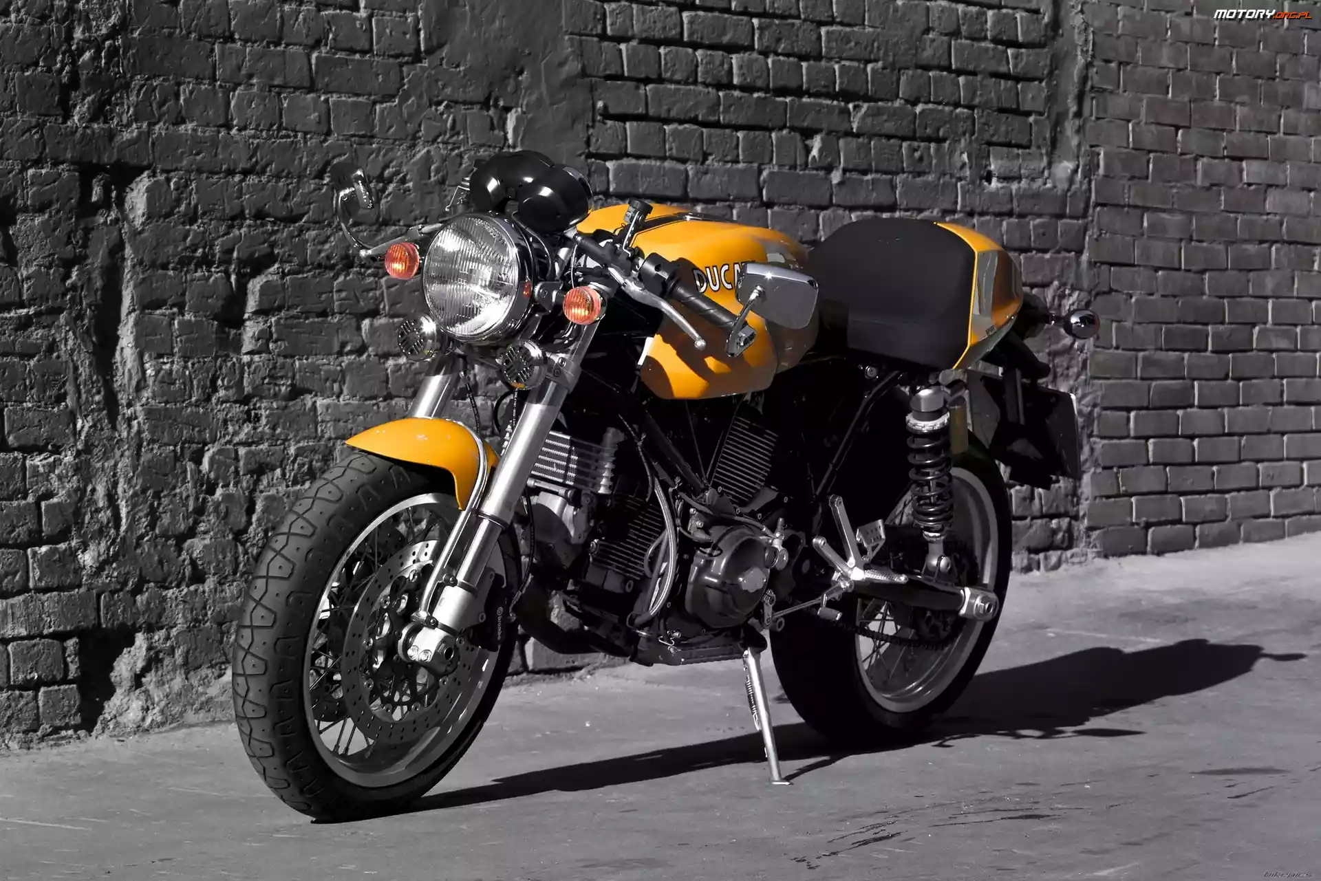 Motocykl, Ducati Sport Classic GT