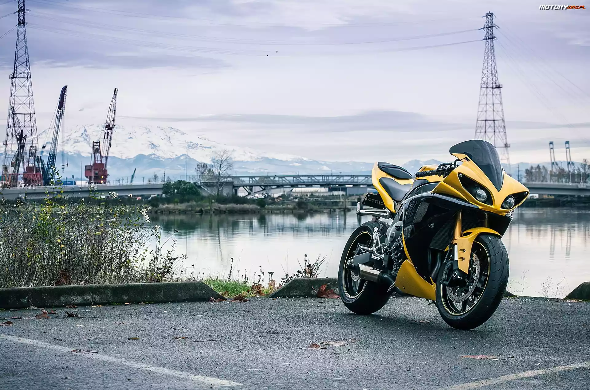 Port, Motor, Yamaha R1