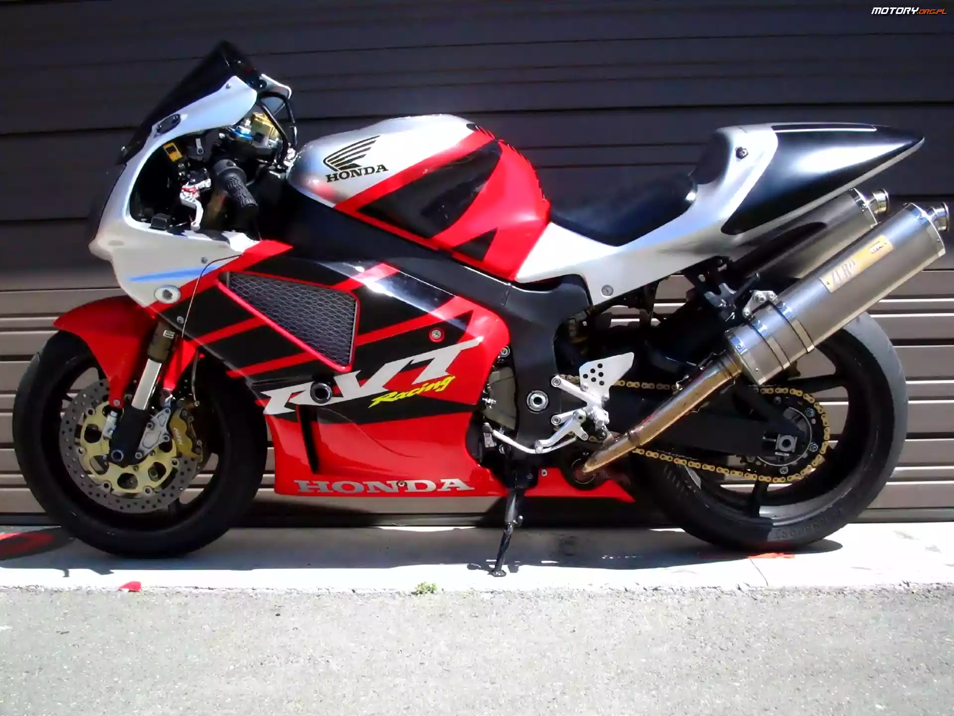 Honda RC 51