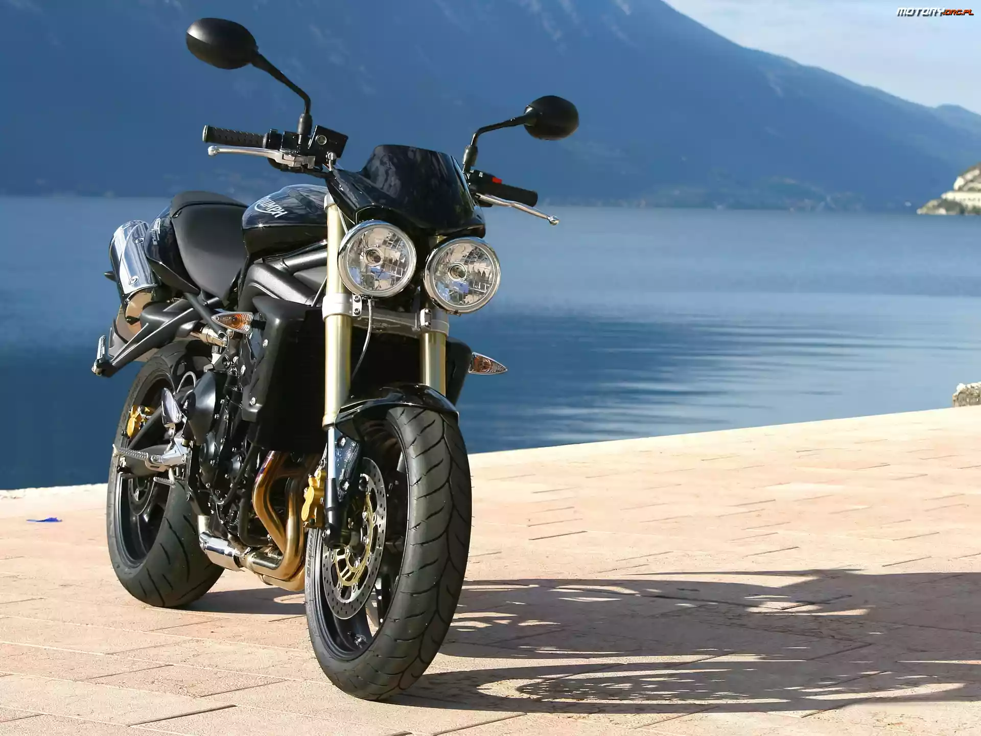 Lampa, Triumph Street Triple, Podwójna