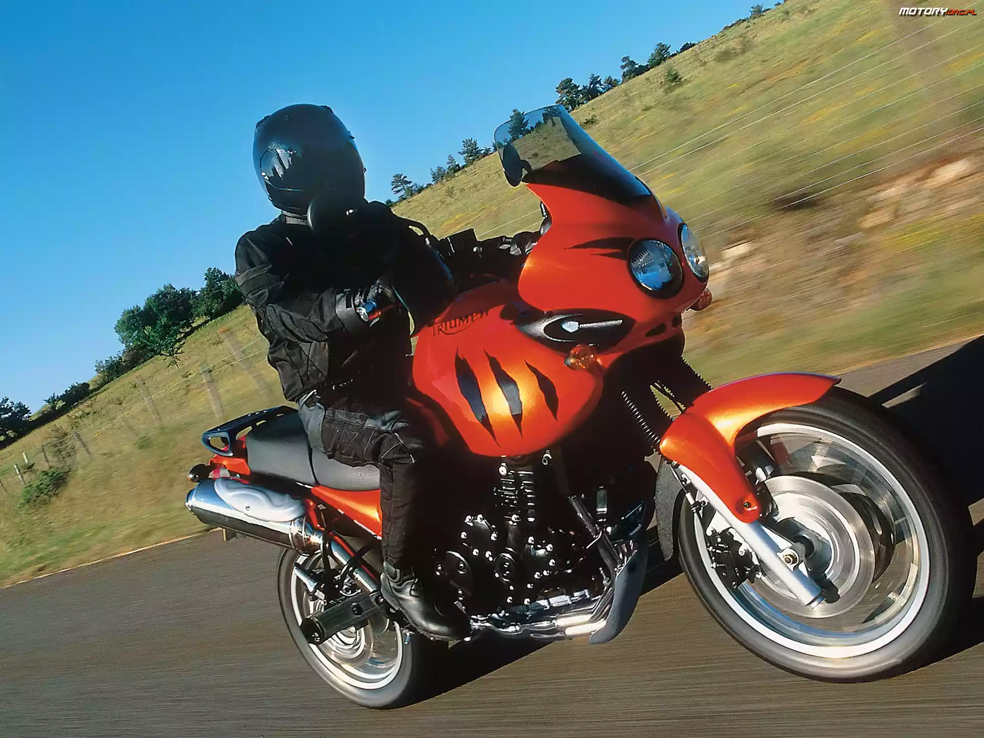 Jezdne, Triumph Tiger 955i, Właściwości