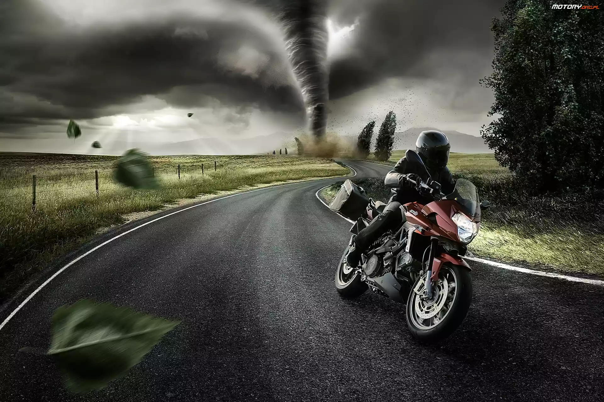 Ucieczka, Przed, Motocykl, Tornadem