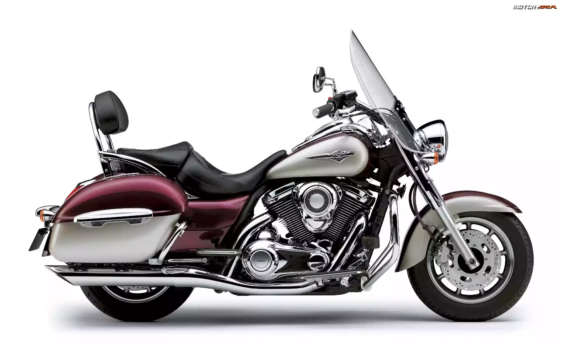 Elementy, Kawasaki VN 1700 Classic Tourer, Chromowane