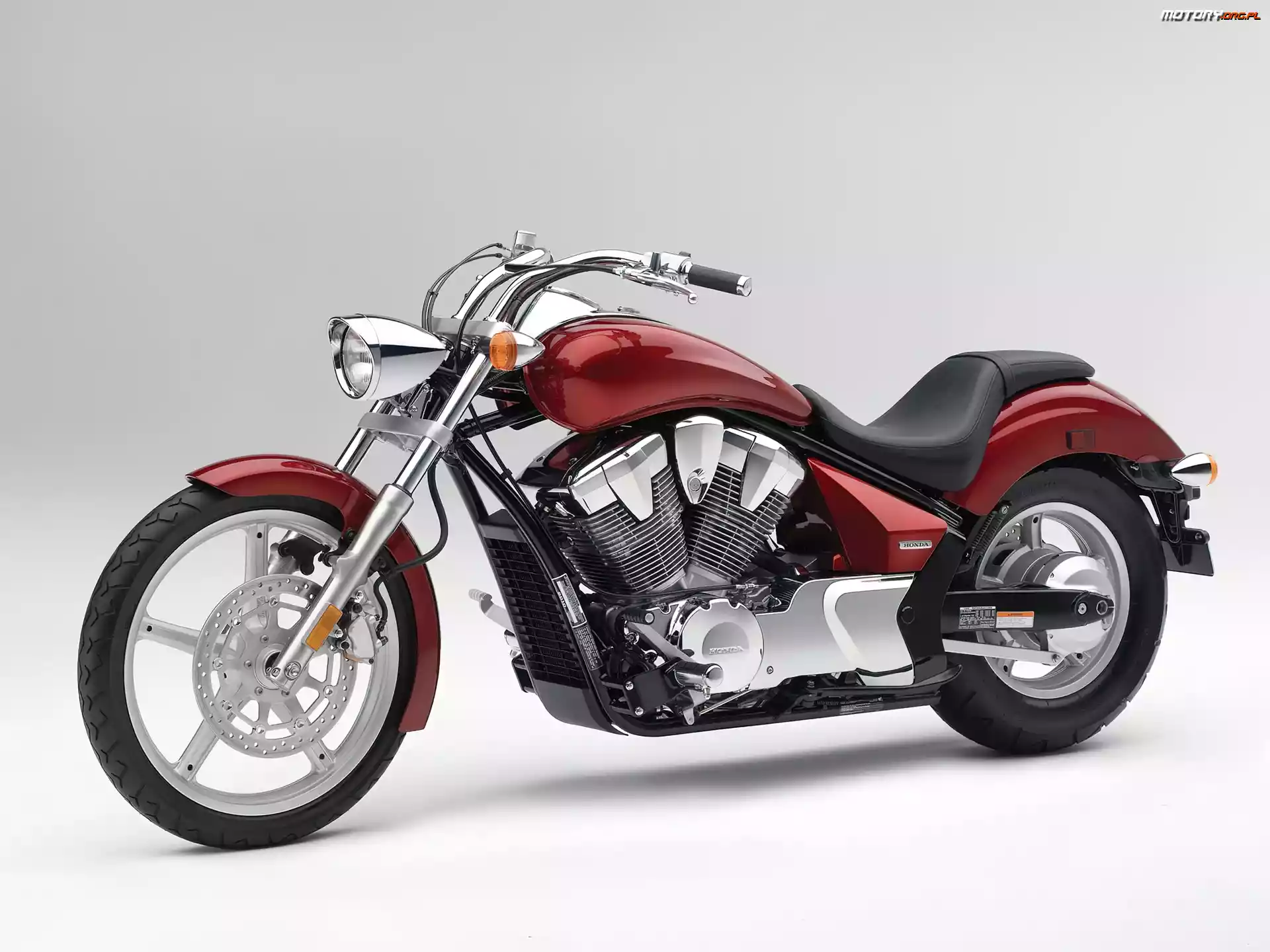 Układ V, Honda VT 1300 Sabre, Silnik