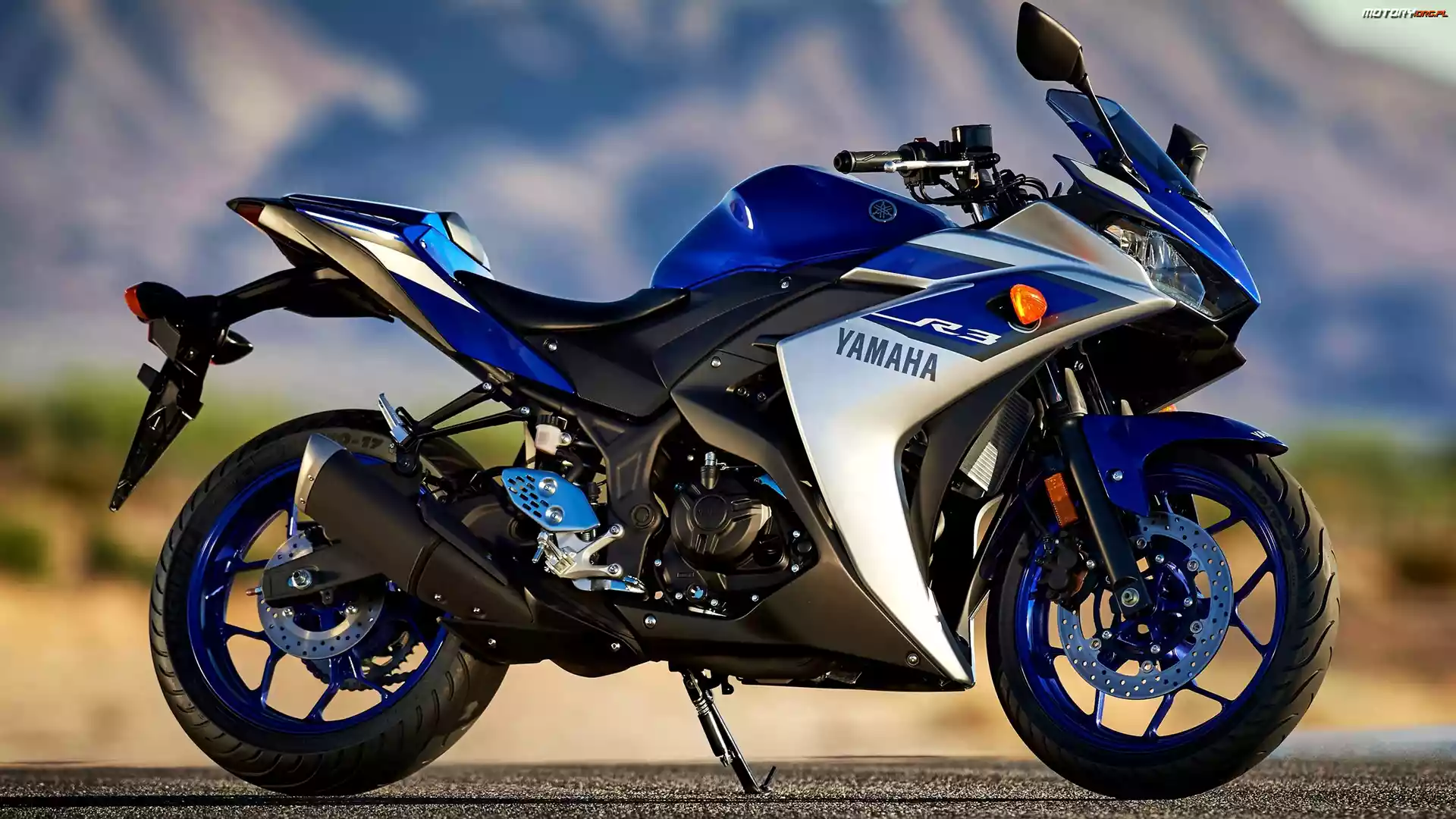 Yamaha, R3