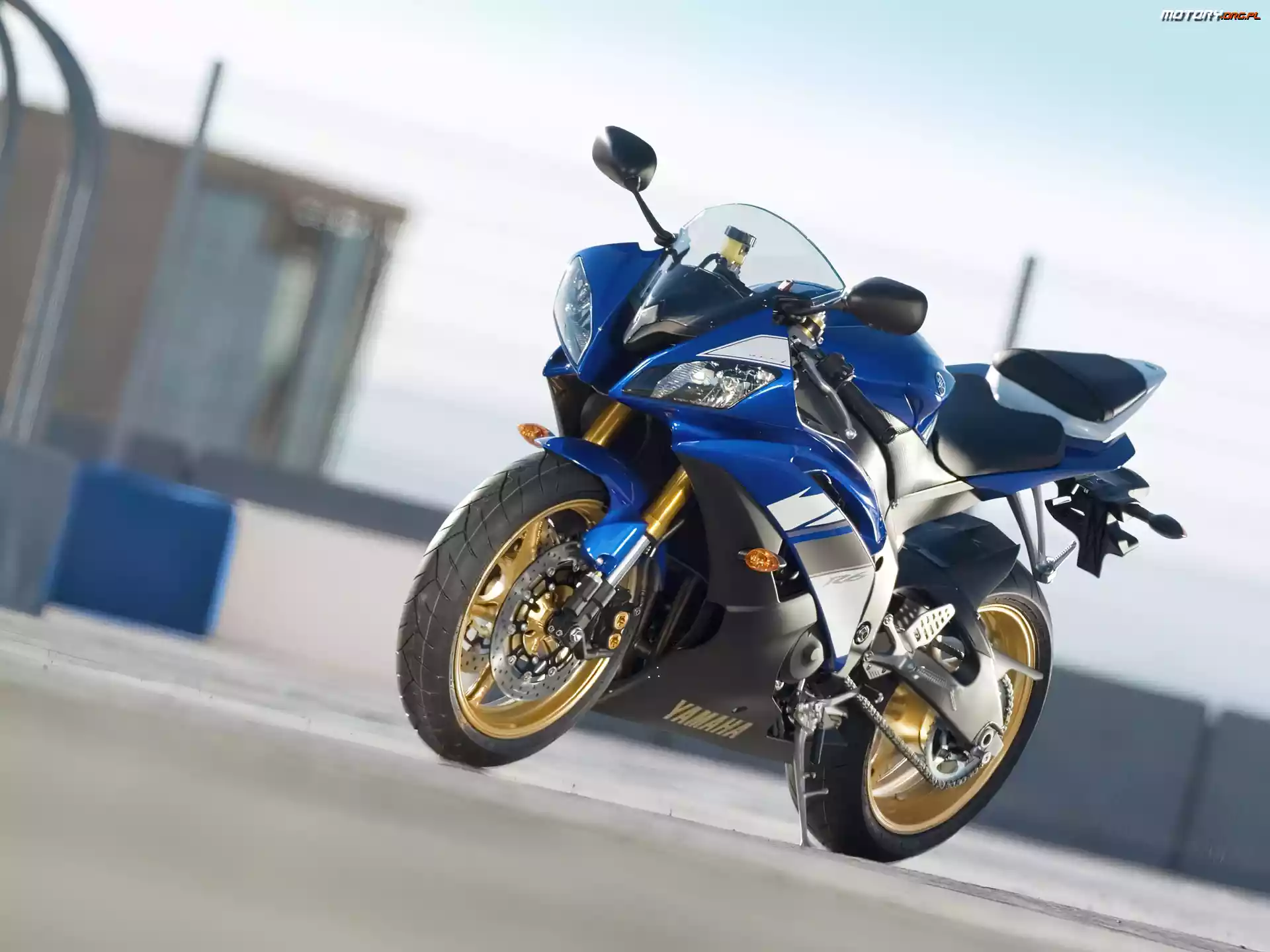 Kierunkowskazy, Yamaha YZF R6