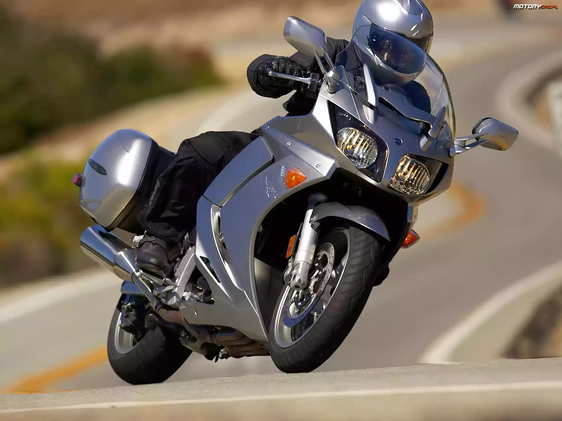 Motocykl, Yamaha FJR1300A, Turystyczny